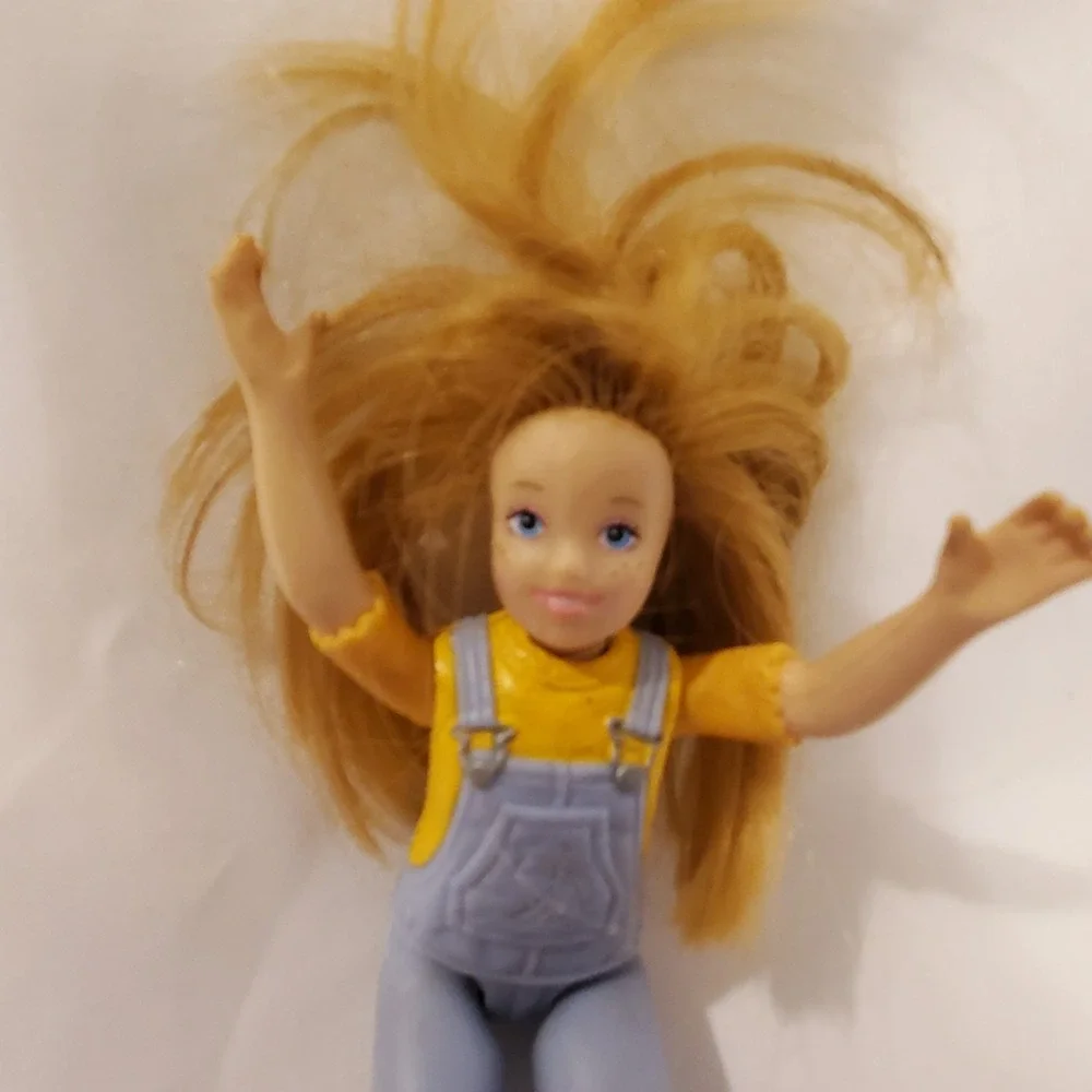 Fisher‎ Price Loving Family Dollhouse Girl Sister Camper Camping Rider Doll
